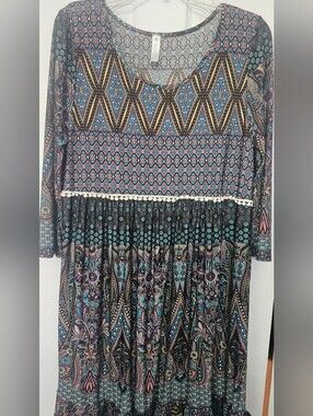 BOHO BLU Bohemian-style midi/maxi dress characterized by a vibrant mix of  Color